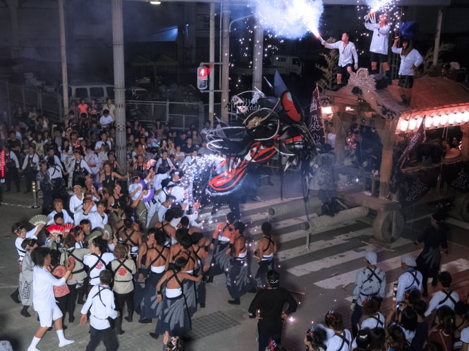 新栄町の大蛇山三山競演