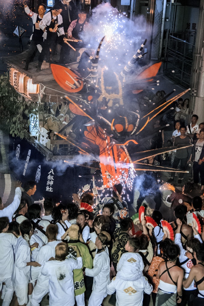 新栄町の大蛇山三山競演