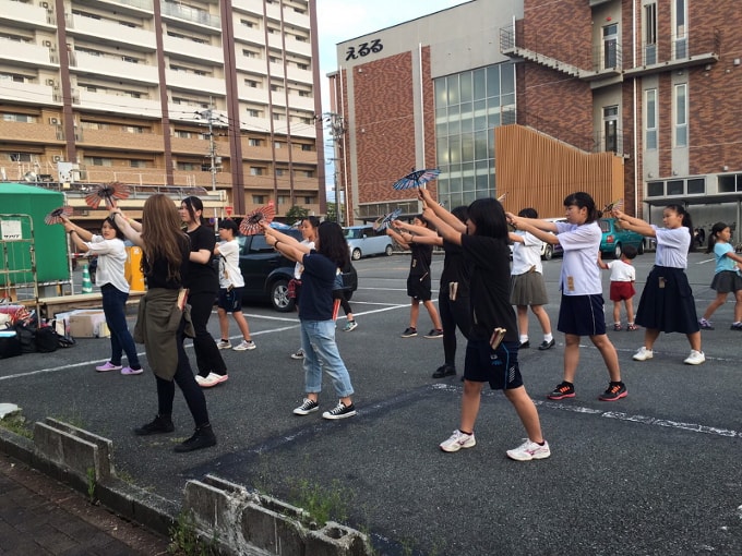 大蛇山の踊りの練習風景