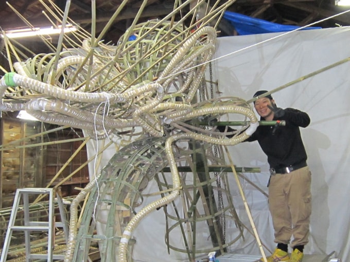 栄町龍栄會の大蛇作成風景2016版