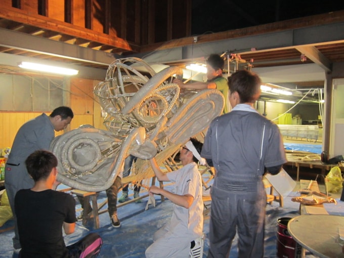 一回目の紙貼り：2016