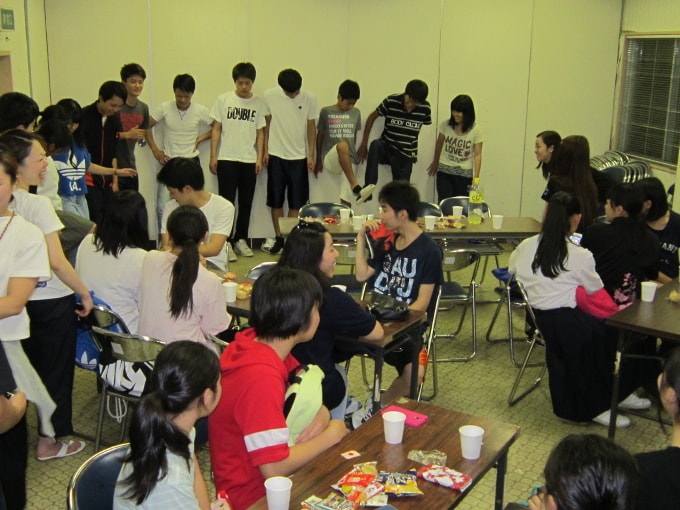 練習期間中ですが一休みして囃子とわ組の懇親会：2016